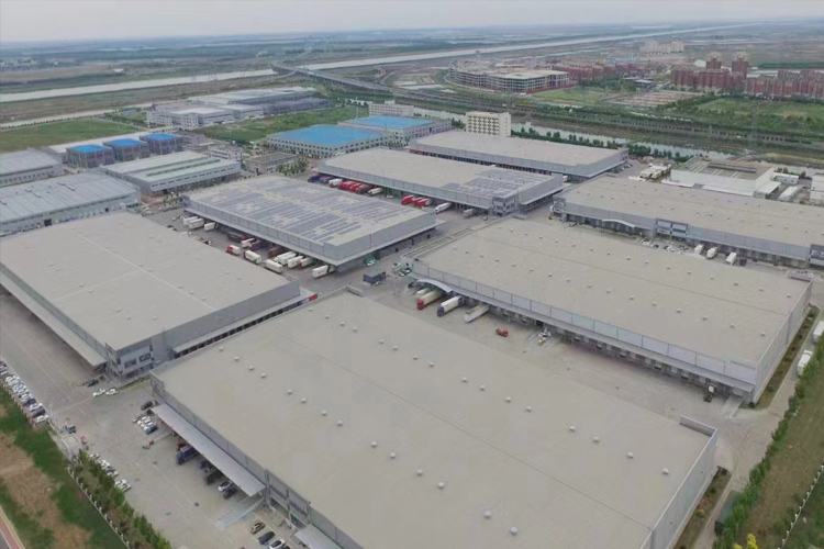 19張家(jia)港港務(wu)集團-綜(zong)合物流(liu)倉庫