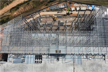 廣(guang)州增城(cheng)（維龍華(hua)南電商(shang)産業園(yuan)項目）